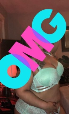 Curvy Exotic Latina - 1