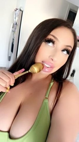 NAUGHTY FUN GIRL READY TO PLAY!😛 - 1