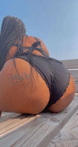 dominican and italian mix 💦 - 1