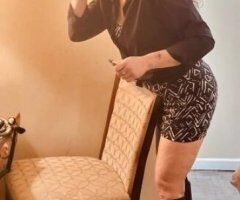 Ann Arbor escorts - profesinal pretty and a whole lot of fun come see me