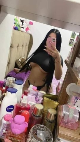 soy una linda mujer blanca como la nieve🥰 - 1