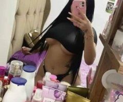 soy una linda mujer blanca como la nieve🥰 - Image 1