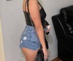 Latina Sexy - 23 - Image 2
