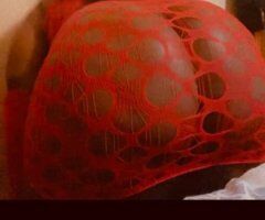 Milwaukee escorts - 🫵🏾 READY NOW 🥜 💦🌊