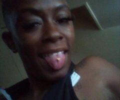 Petite Lady Looking to please - Image 4