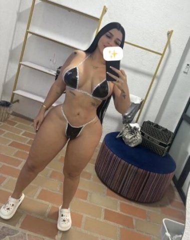 VALENTINA APRETADITA👅 - 24 - 1