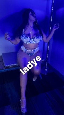 New Real Deal Bigg Booty Beauty - 1