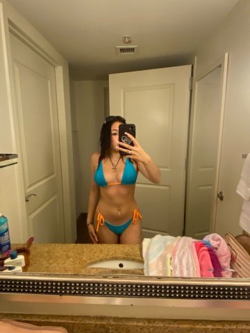 PAYMENT IN PERSON I'm available right now Young HottSexy Babe - 19 - 1