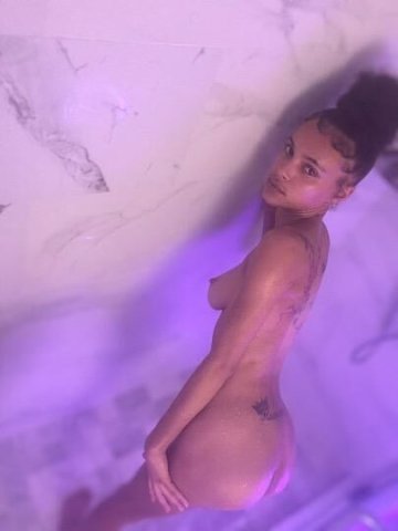 🤩Sexy Luxurious petite Playmate Available💦TURNING YOUR FANTASY INTO REALITY😩😘❣🔥 available24/7 ‼ - 23 - 1