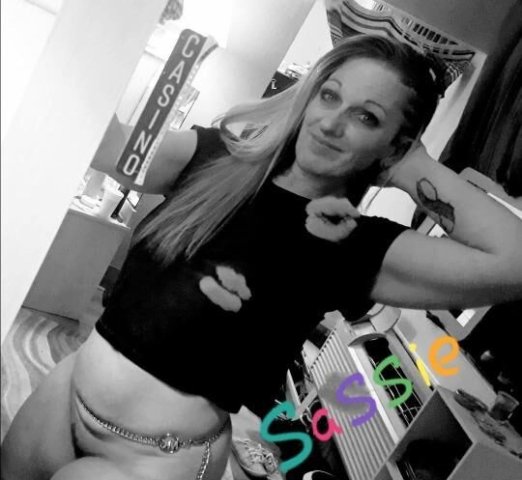 PAWG / M.I. L. F - 50 - 1