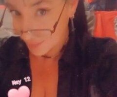 Reno escorts - Happy Fucking Friday! Don'tcha wanna watch porn and fuck⁉! !Lets play!😈 on my knees hot mouth tight around your hard cock 🚫 Never any bs** NO DEPOSITS**no stress ** ❤❤