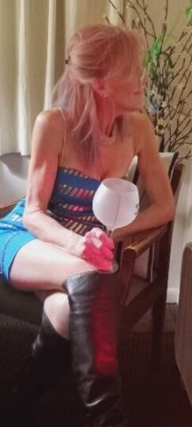 BLUE💙SUNDAYS ARE A DAY OF REST! 🤩COME SEE ME THEN REST! CHECK MY SPECIALS! QV CV SEVENTY. F/S! ❤ - 1