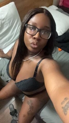thick curvy chocolate - 1