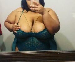 hey daddys if you love your dick sucked come see me - Image 2