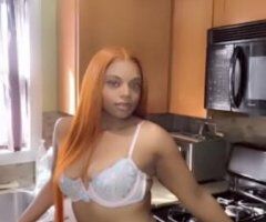 AVAILABLE 💋🍆 CUM PLAY WITH ME 💦 💋 🍆 - Image 4