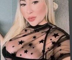 sexy latina - Image 2