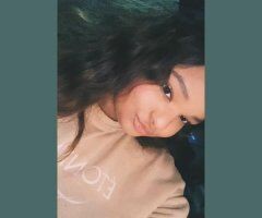 lets see if you can make me BUSS💦👅 i love to ride dick and squirt on it 💦 come and see about caramel 😘 - Image 3