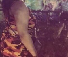 lets see if you can make me BUSS💦👅 i love to ride dick and squirt on it 💦 come and see about caramel 😘 - Image 9