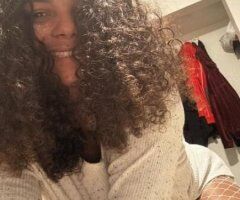 baby its cold outside ❄🫦sexxy, exotic n' erotic🤪❣💦 CUM TREAT YOURSELF 💋🥵 - Image 4
