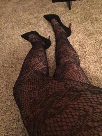 CLASSY horny babe! ready to meet now 🥰 incall sale 💦 - 1