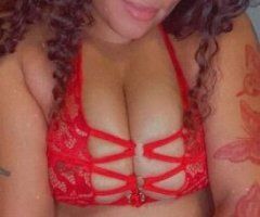 Its Cold out 🥶 Let me warm you up 💕 - Image 2