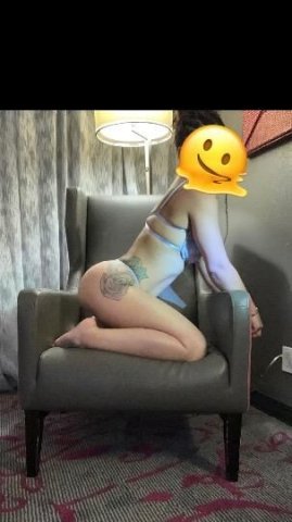 COME SEE ME 🤗 i know you want to 💋🌹 - 1