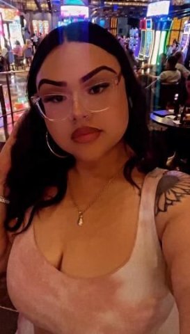 🥰 BIG BOOTY LATINA 🥰 - 1