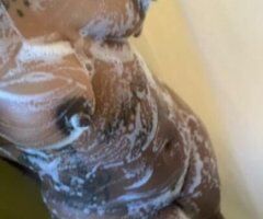 Head, pussy, and ass Come Fuck Me - Image 4