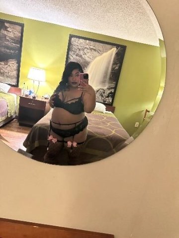 Thick curvy ebony available for incall&outcalls NOW!! - 1