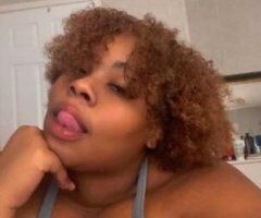 Statesboro escorts - Big Beautiful Lightskinned Bbw looking for fun,Car fun😜Outcalls,Hotel,Your Place 😘 420 friendly.Videos and Pics for sale by