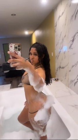 Thick Red Bone Fantasy 😏 OUTCALLS !! - 22 - 1