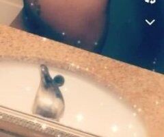 hey baby come enjoy time wit i promise u gonna love it - Image 2