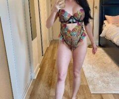 Petite & busty brunette- Available today! - 35 - Image 4