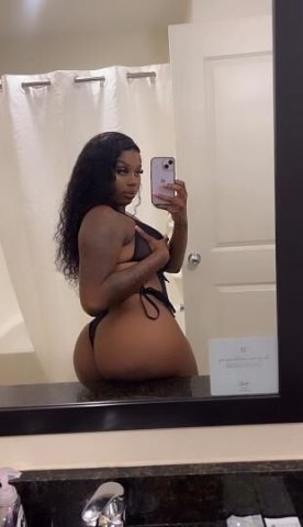 BEST IN TOWN💕Let me make you cum😍🫦💦All the way from Houston TX🤘🏾🤪here for a good time not a long time. Catch me while you can.🤪🫦💦 - 1