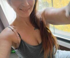 Cincinnati escorts - Phone broke this morning. Text again if you tried this morning. tired of the family stuff and need a release ... Come get warm & cozy.