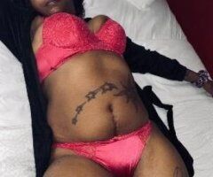 Thick-N- Juicy Freak😝 Sexy & Exotic😈😈 𝒮𝓊𝓅ℯ𝓇 𝒮ℴ𝒶𝓀ℯ𝓇 tight pink kitty☺ 🅜🅐🅢🅢🅐🅖🅔🅢 🅦🅔🅛🅒🅞🅜🅔 - Image 4