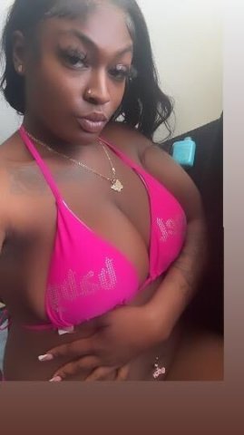 🫦ONE UNFORGETTABLE NIGHT 💦 IN TOWN FRIDAY , CUM PLAY W/ ME BABY 💦 THAT FANTASY YOU DREAM ABOUT 🥂 INCALLS 💦 - 1
