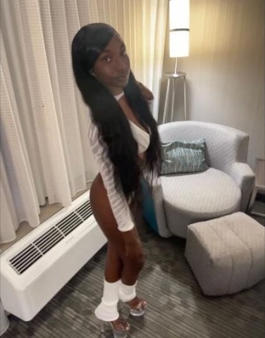 YOUR CHOCOLATE CHANEL🍫🥰AVAILABLE FOR INCALLS & OUTCALLS 😋 - 1