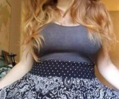 Topeka escorts - CASH ONLY DONT BULLSHIT WITH ME I LIKE OLDER GUYZ