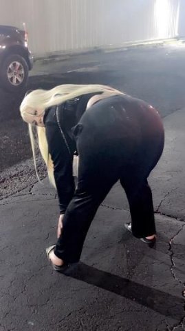 Halloween Clown Face Today Yur Fav Baddie Back Come See Me🚕🚕🌹Freaky with a Fat 🍑Pretty Feet 👣 Pink Shaved Pussy 🌷& Thick thighs - 1