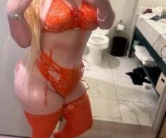 SEXY BIG BOOTY BLONDE - 23 - Image 9