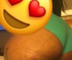 Detroit escorts - DOWNTOWN HOSTING