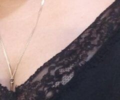 College Station escorts - bella