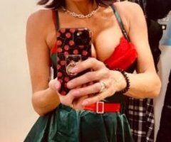 Nashville escorts - COME AND GET YOUR HO HO HO ON! OUTCALLS ONLY!!