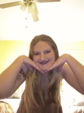 sweet blonde incall and outcall and car date! respectful men only - 1