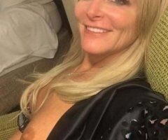 Youngstown escorts - 80 special💦top n bottom super wet and warm pussy 🍑 Verified & Well Reviewed!including sloppy toppy BBBJ💦