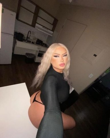 AVAILABLE NOW! IC/OC✨ Your Dream Girl! ✨☁ Blonde 👸🏼 Stacked 🍒 Sl/Thk 🍑 - 1
