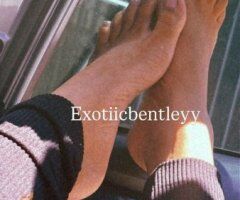 FEET FETISH 👅💦 AVAILABLE 247 - 23 - Image 2