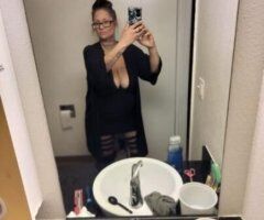 Bakersfield escorts - lady in the streets but a freak in tbe sheets HERE ONLY A SHORT TIME