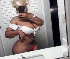 JUICY THICK BIG BOOTY 😋😋💦🍑 - 25 - Image 6